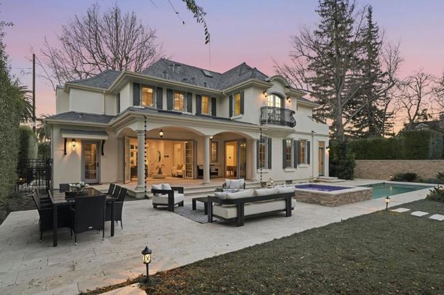 1501 Bryant Street, Palo Alto, CA 94301