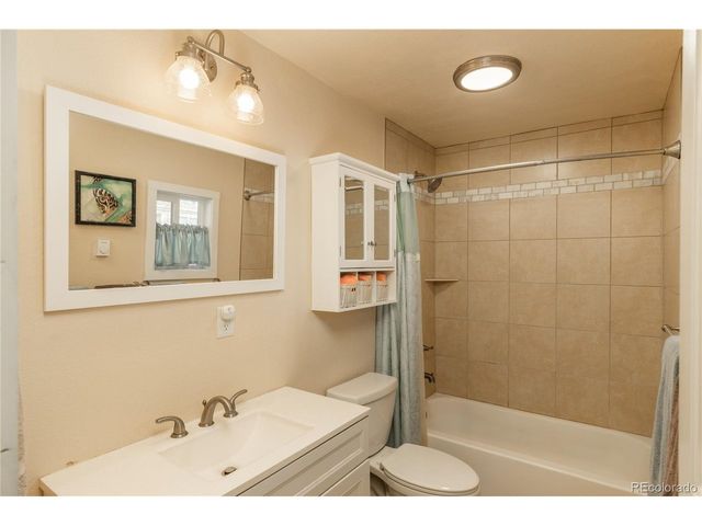 4695 Parfet St, Wheat Ridge, CO 80033