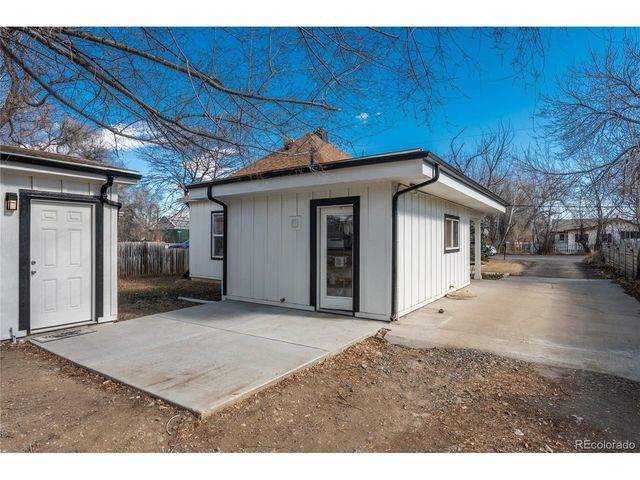 4695 Parfet St, Wheat Ridge, CO 80033