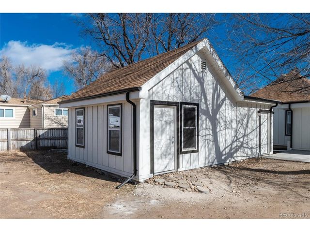 4695 Parfet St, Wheat Ridge, CO 80033