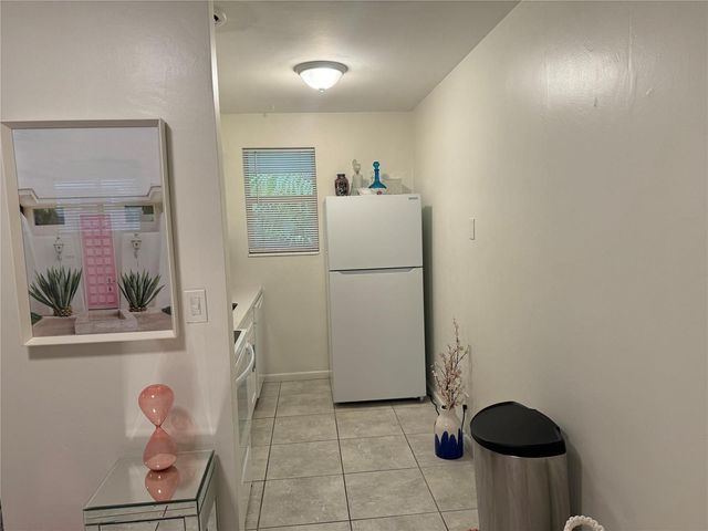 1620 NE 20th Avenue 2, Fort Lauderdale, FL 33305