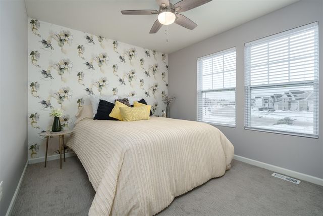 1750 Burr Pond Lane, Vicksburg, MI 49097