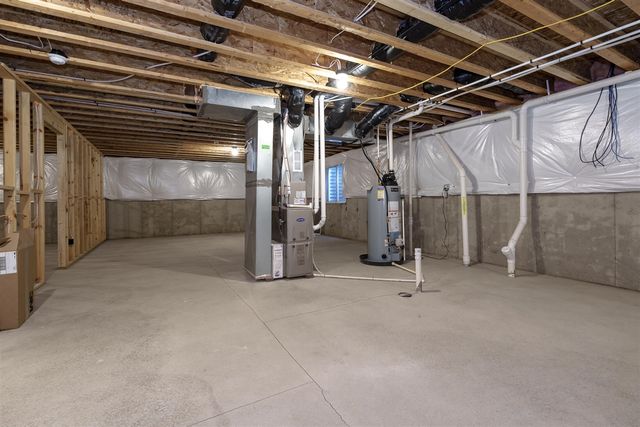 1750 Burr Pond Lane, Vicksburg, MI 49097