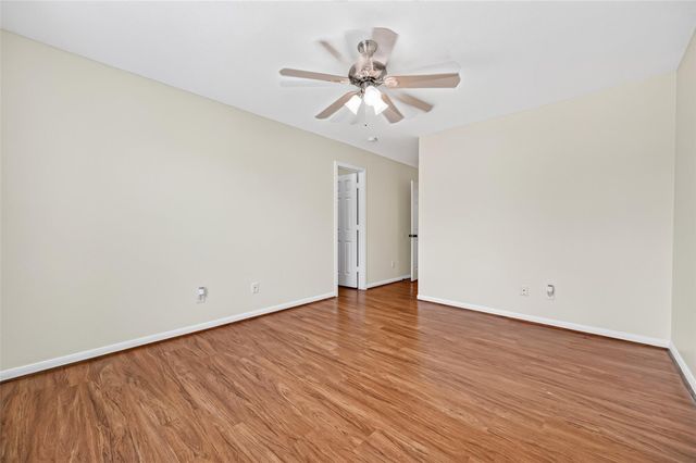 4613 Knoxville Street A, Houston, TX 77051