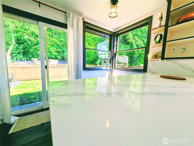512 E Pear Street, Centralia, WA 98531