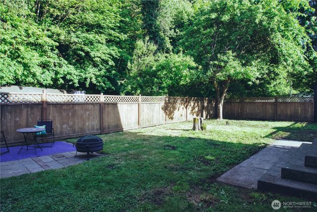 512 E Pear Street, Centralia, WA 98531
