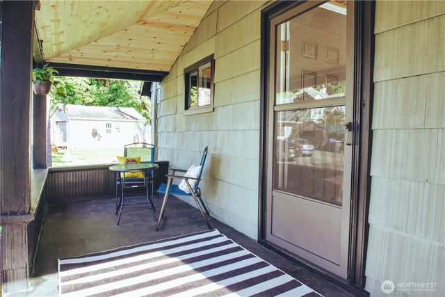 512 E Pear Street, Centralia, WA 98531