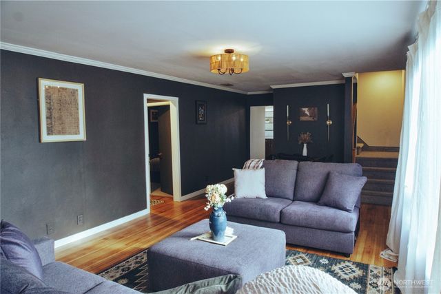 512 E Pear Street, Centralia, WA 98531