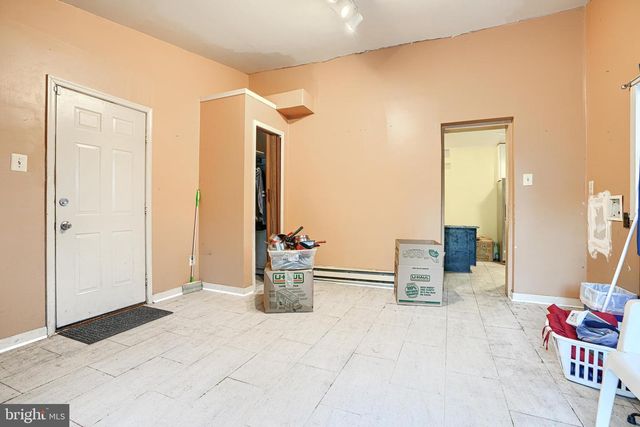 2019 NORTHEAST AVE, Halethorpe, MD 21227