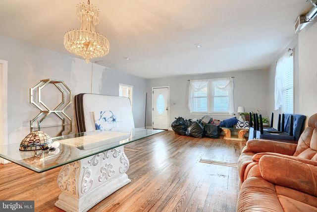 2019 NORTHEAST AVE, Halethorpe, MD 21227