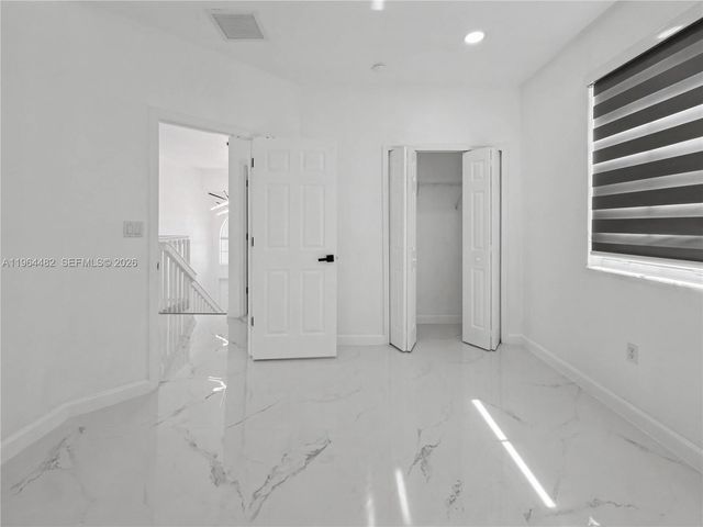 9260 SW 153rd Psge, Miami, FL 33196