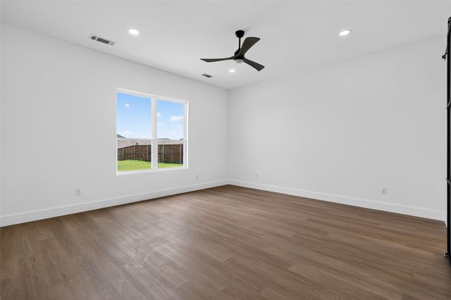 1010 Devonshire Drive N, Forney, TX 75126
