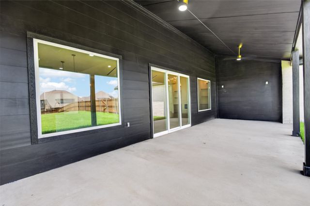1010 Devonshire Drive N, Forney, TX 75126