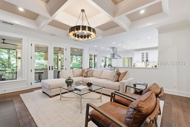 61 Manchester Ct, Bluffton, SC 29910
