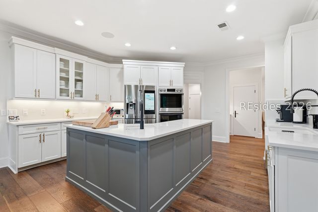 61 Manchester Ct, Bluffton, SC 29910