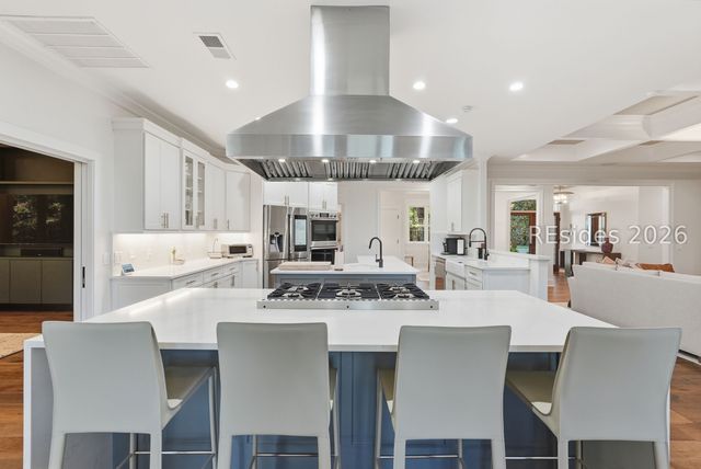 61 Manchester Ct, Bluffton, SC 29910