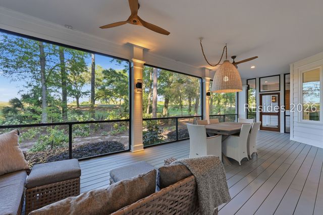 61 Manchester Ct, Bluffton, SC 29910