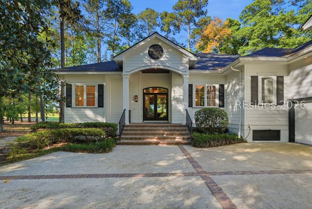 61 Manchester Ct, Bluffton, SC 29910