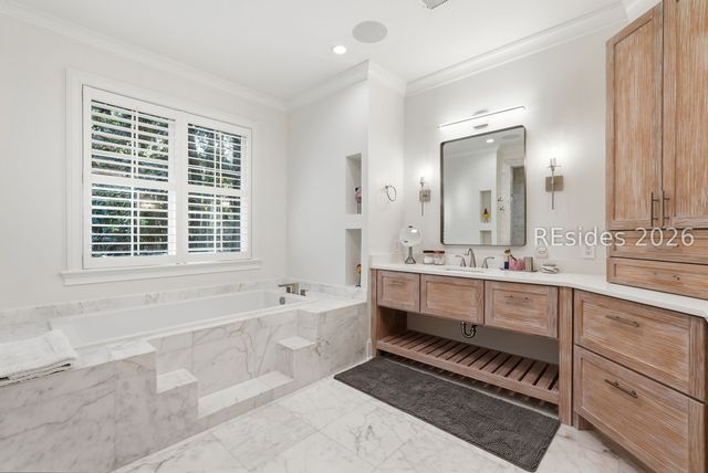 61 Manchester Ct, Bluffton, SC 29910