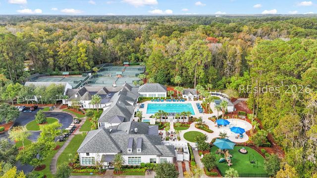 61 Manchester Ct, Bluffton, SC 29910