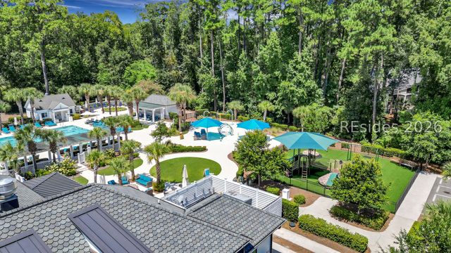 61 Manchester Ct, Bluffton, SC 29910