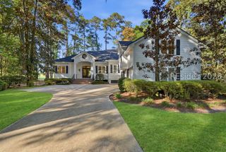 61 Manchester Ct, Bluffton, SC 29910