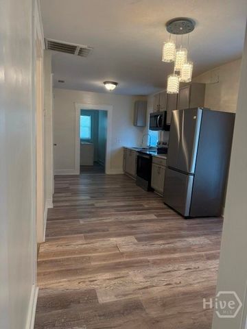 3201 Stevens, Savannah, GA 31405