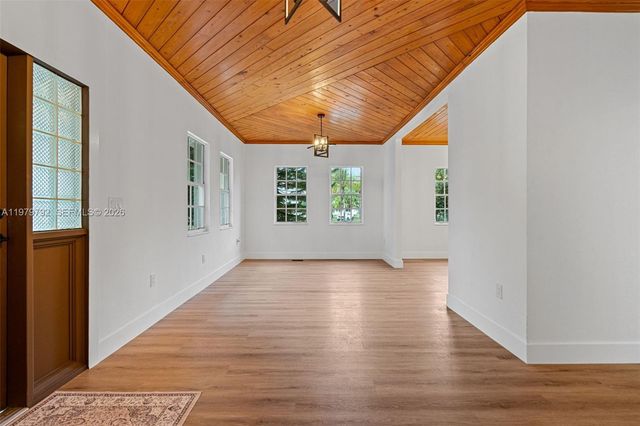 20255 SW 296th St, Homestead, FL 33030