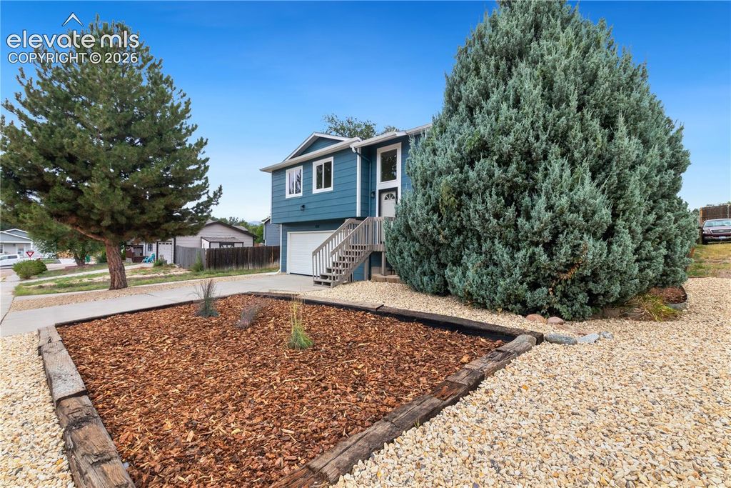104 Comanche Court, Fountain, CO 80817 — photo 2