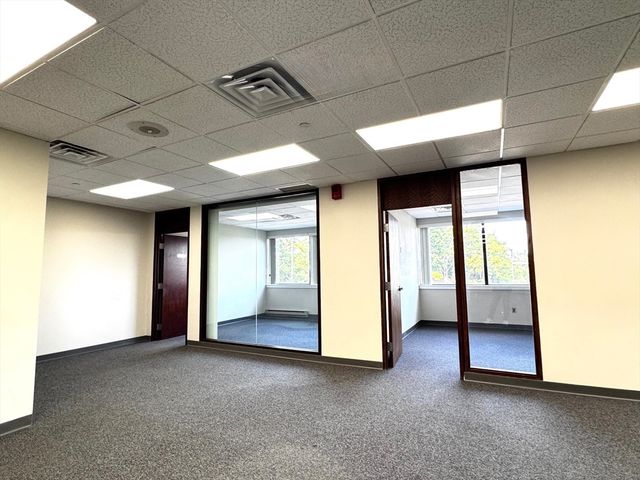 50 Redfield 103, Boston, MA 02122