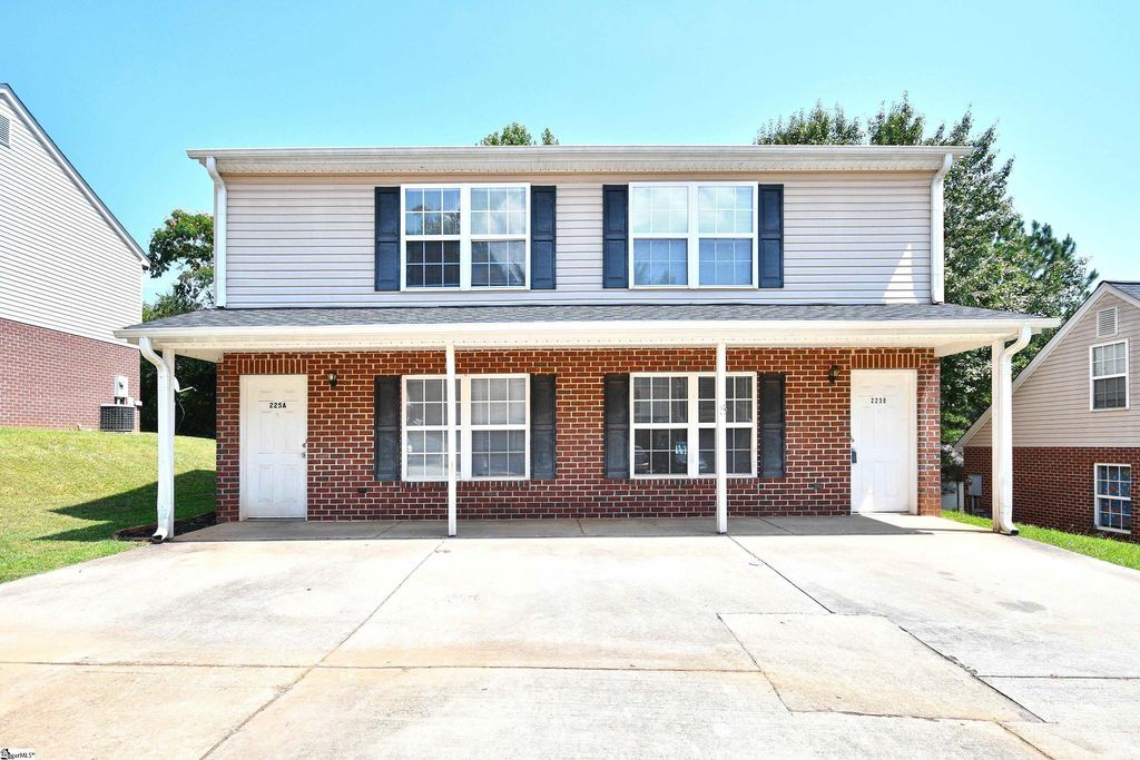 225 Springfield Circle, Easley, SC 29642