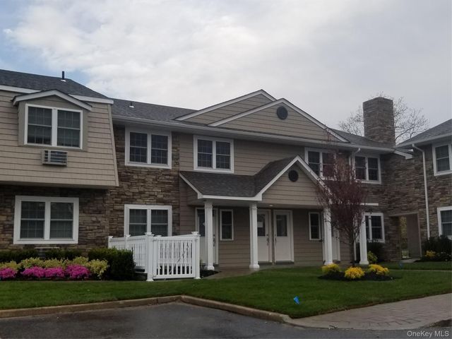 505 Imperial Way I5-505, Bayport, NY 11705