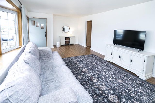 917 Jefferson STREET, West Bend, WI 53090