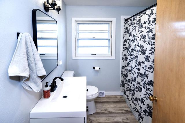 917 Jefferson STREET, West Bend, WI 53090