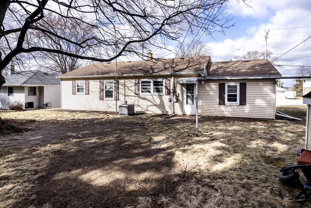 917 Jefferson STREET, West Bend, WI 53090
