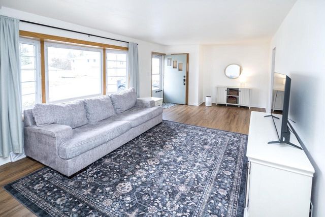 917 Jefferson STREET, West Bend, WI 53090