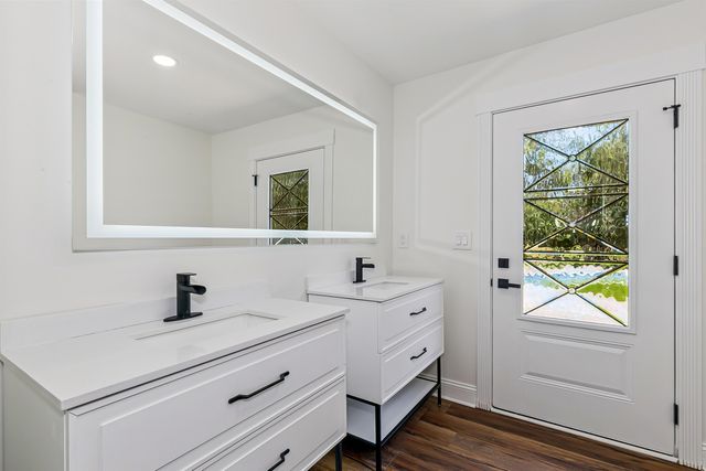 7734 S 143rd St E, Derby, KS 67037