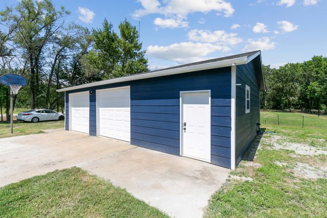 7734 S 143rd St E, Derby, KS 67037