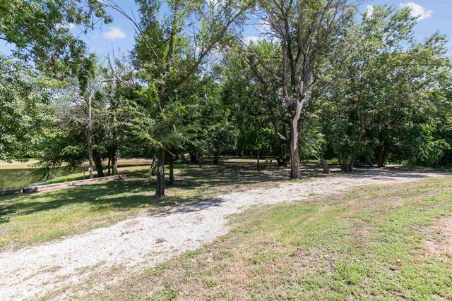 7734 S 143rd St E, Derby, KS 67037