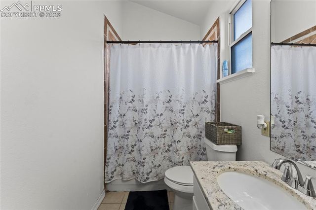 3435 Foxridge Drive, Colorado Springs, CO 80916