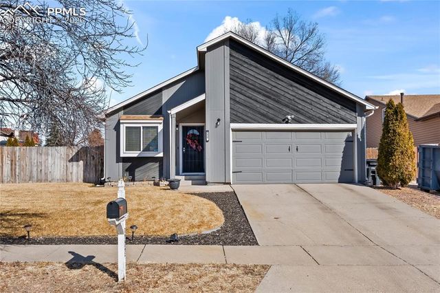 3435 Foxridge Drive, Colorado Springs, CO 80916