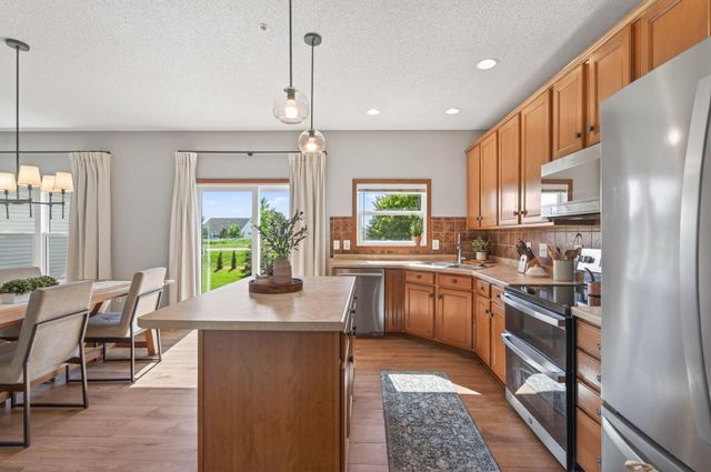 1245 Vernon Drive, Carver, MN 55315