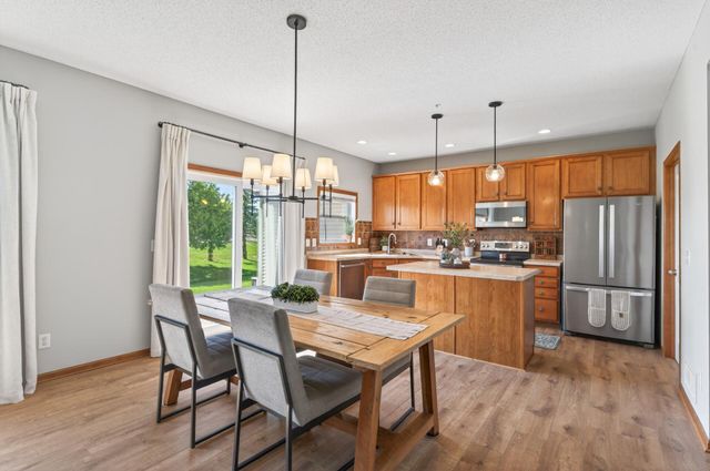 1245 Vernon Drive, Carver, MN 55315