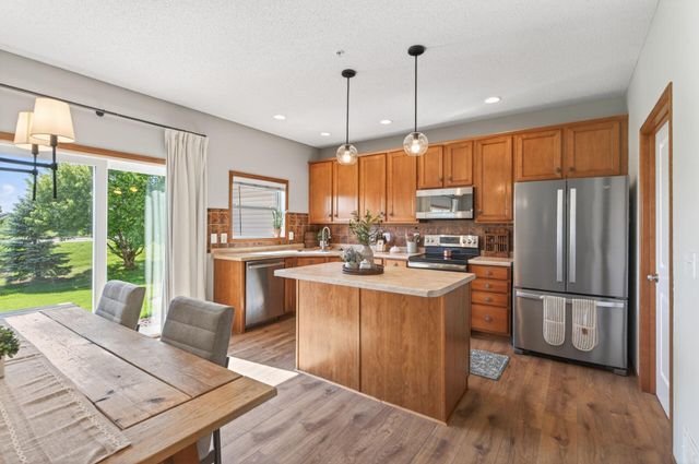 1245 Vernon Drive, Carver, MN 55315
