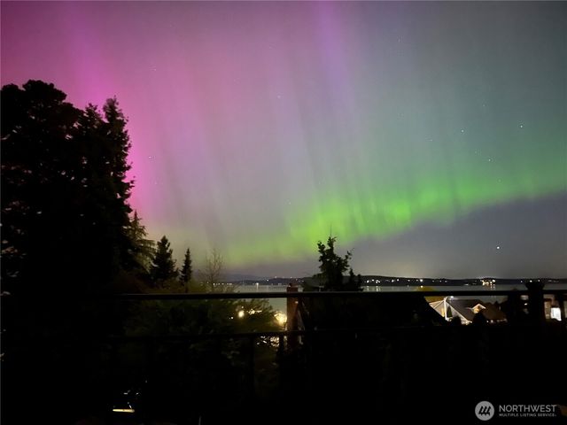 1607 Nisqually Street, Steilacoom, WA 98388