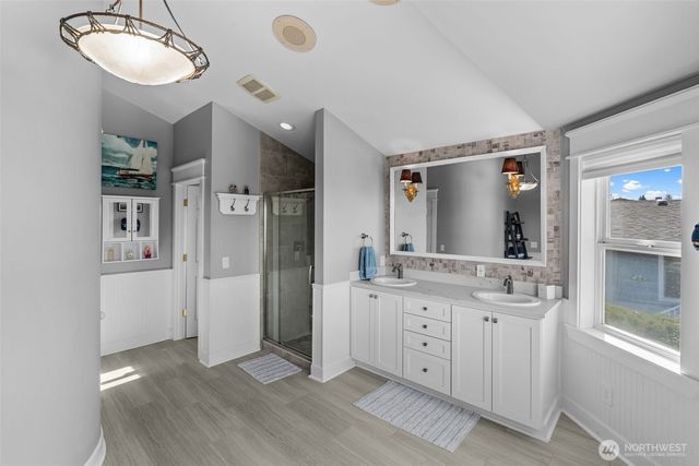 1607 Nisqually Street, Steilacoom, WA 98388