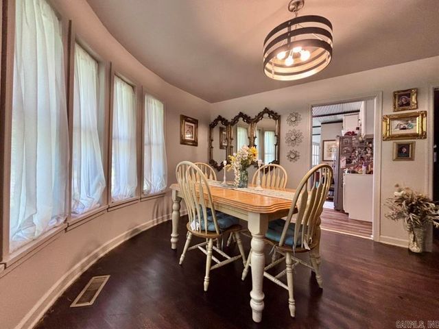 426 NW 2Nd St, Walnut Ridge, AR 72476