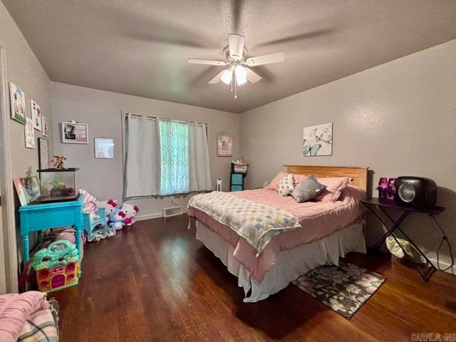 426 NW 2Nd St, Walnut Ridge, AR 72476