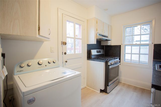 76 Clayton Clayton Avenue, East Atlantic Beach, NY 11561