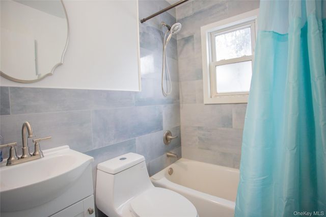 76 Clayton Clayton Avenue, East Atlantic Beach, NY 11561